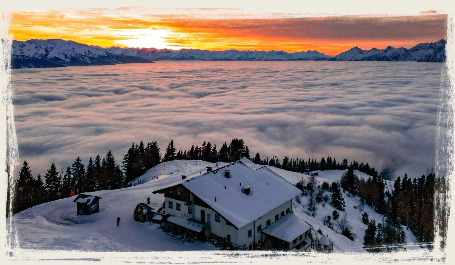 HecherHaus Alpine Lodge in Winter